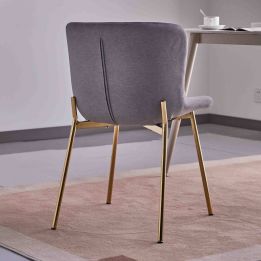Juego de 4 Sillas con Estructura de Madera Tapizadas en Color Gris oscuro y Patas Acabado Dorado -Medidas 50x54x81 cm